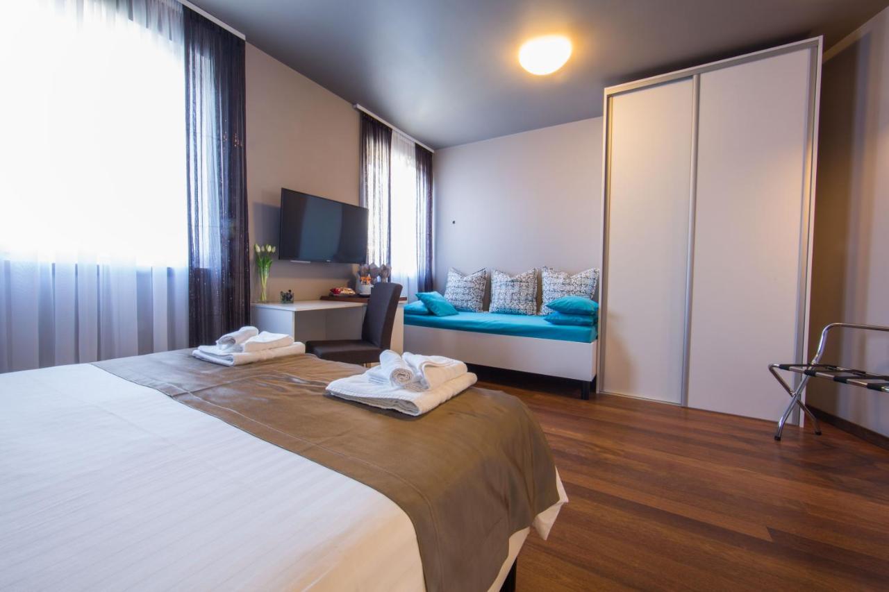 Luxury Rooms Silente Bacvice 2 Split Bagian luar foto