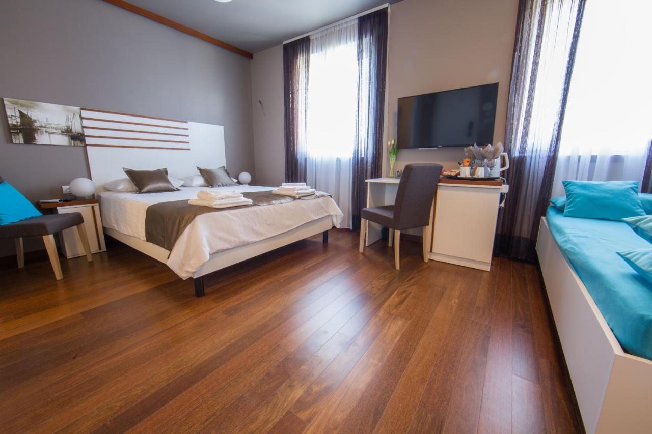 Luxury Rooms Silente Bacvice 2 Split Bagian luar foto
