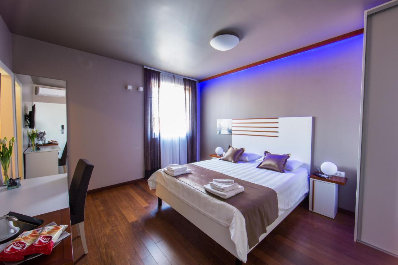 Luxury Rooms Silente Bacvice 2 Split Bagian luar foto